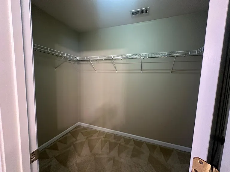 9030 Sedgewich Ln — Photo 13