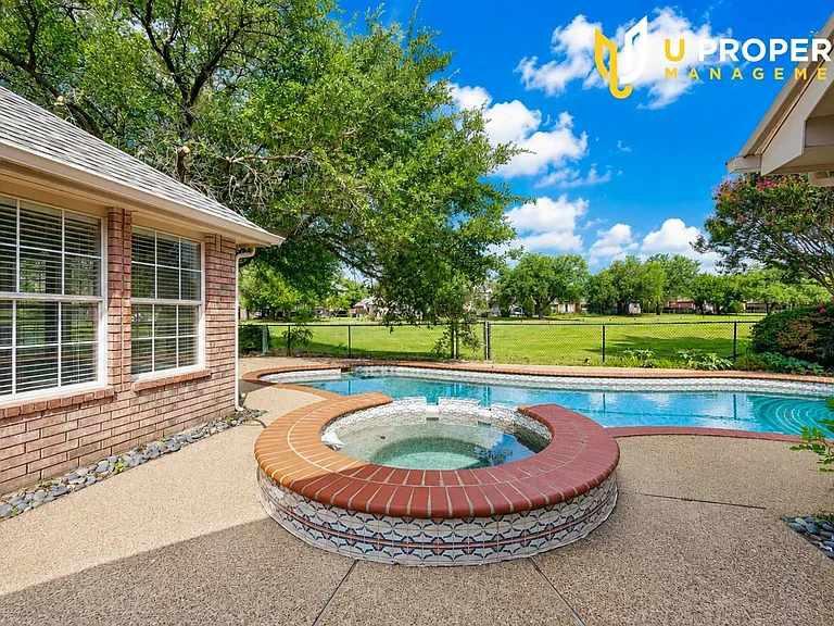 5605 Belle Chasse Ln — Photo 28