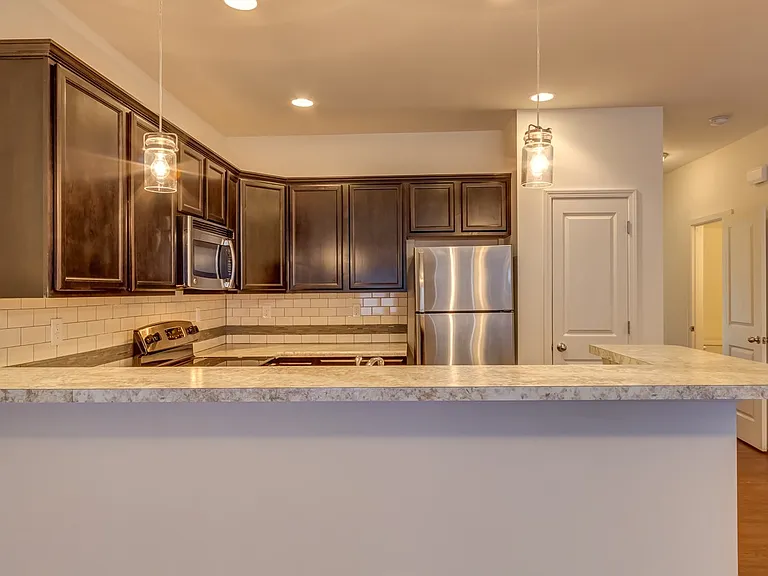 Savannah Oaks Townhomes — Photo 4
