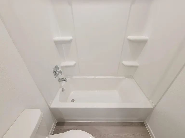 25588 Rose Creek Dr — Photo 39