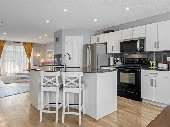 191 Cranford Cres SE, Calgary, AB T3M 0X9