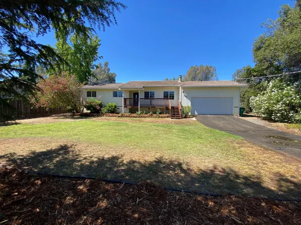 3940 Los Santos Dr, Cameron Park, CA 95682