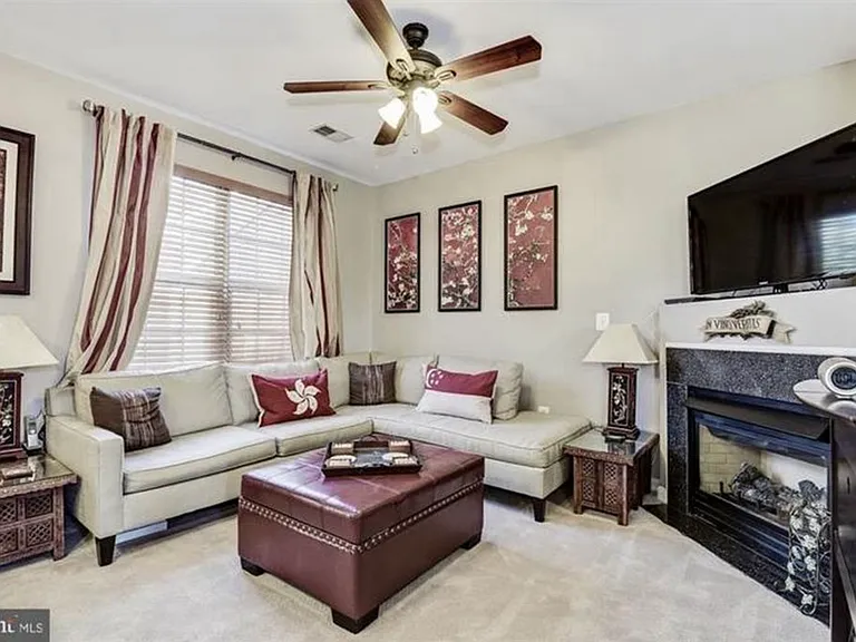 1617 Potomac Greens Dr #B — Photo 16