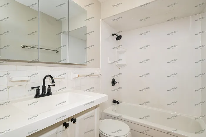 310 Patterson Ln — Photo 11