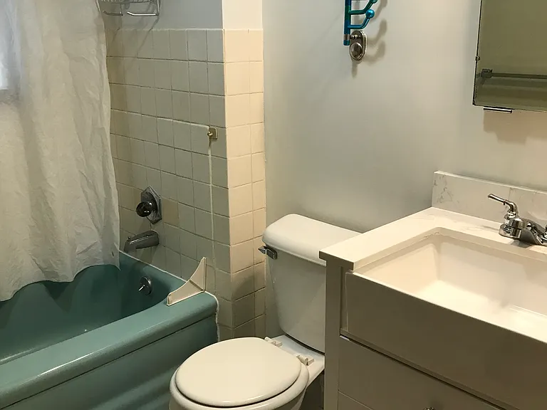 3421 N Indiana Ave #3421 — Photo 12
