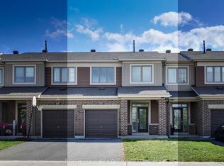 233 Kimpton Dr, Ottawa, ON K2S 2H9