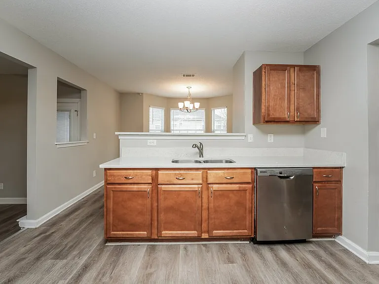 1452 Shelnut Ct — Photo 7