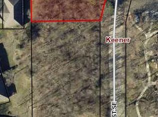 Carnation St SE, Demotte, IN 46310