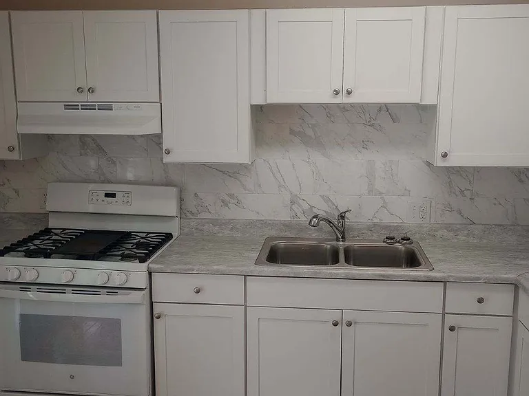 106 Terrace Ct #1 — Photo 2