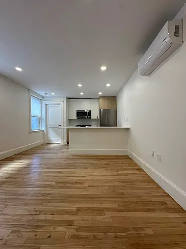38 Bradlee Rd #304 Photo 1