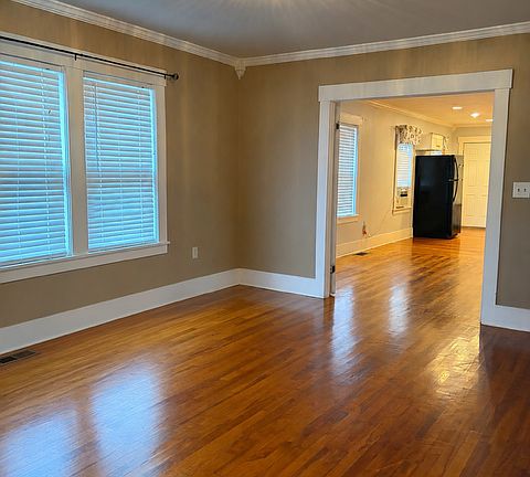 2nd image of 178 Harrison Ave