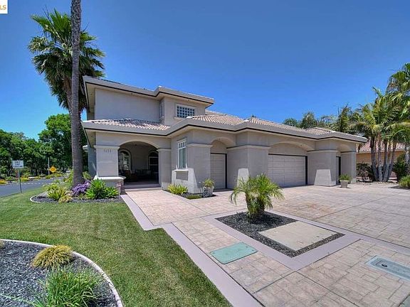 4th image of 5654 Oakmont Ct