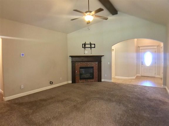 3rd image of 13817 Drakes Way