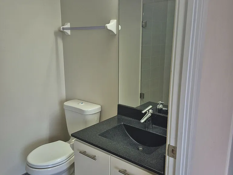125 Village Green Sq #2708 — Photo 11