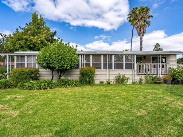23 Fort Ross Way, Sonoma, CA 95476