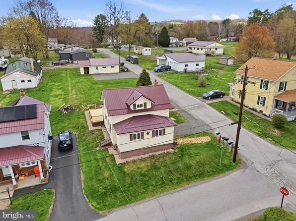 85 Allegheny St, Curwensville, PA 16833