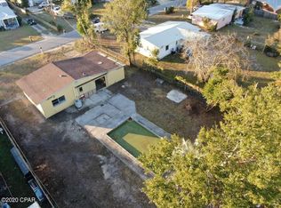 621 N 9th Plz, Panama City, FL 32404
