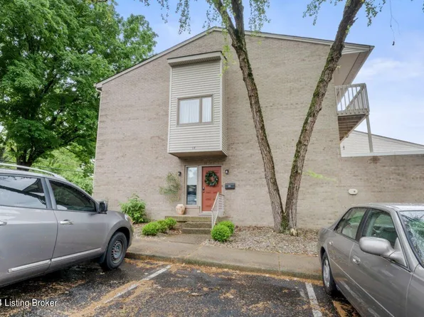 4121 Browns Ln Unit A8, Louisville, KY 40220