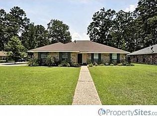 2550 N Cotswald Dr, Shreveport, LA 71118