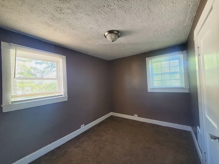 7919 Force Ave — Photo 8