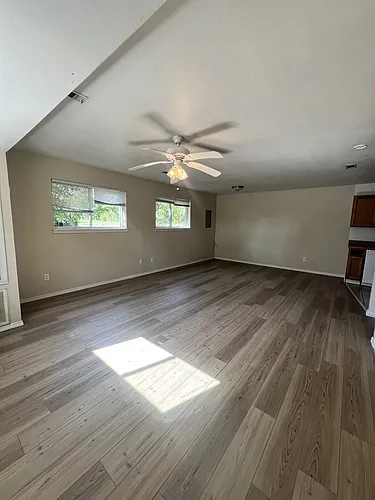 2401 W Main St #1A Photo 1