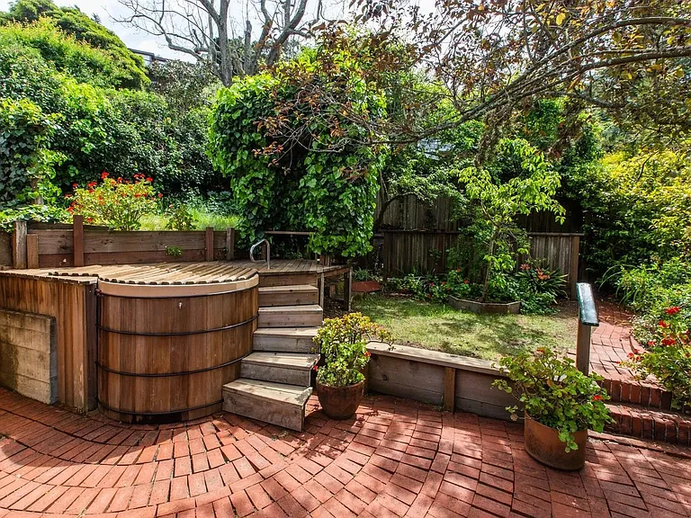 29 Glen Dr — Photo 27