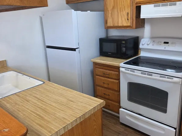 1300 Sycamore Dr APT 1, Antioch, CA 94509