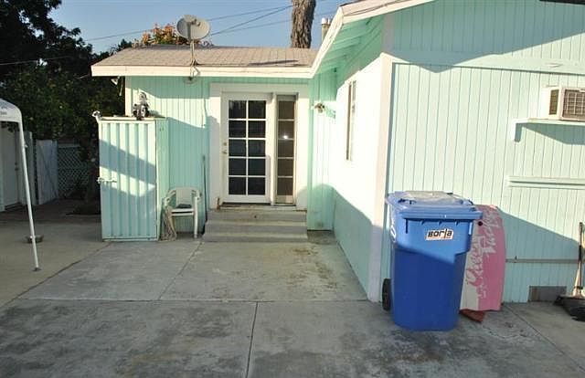 1st image of 7930 Friends Ave