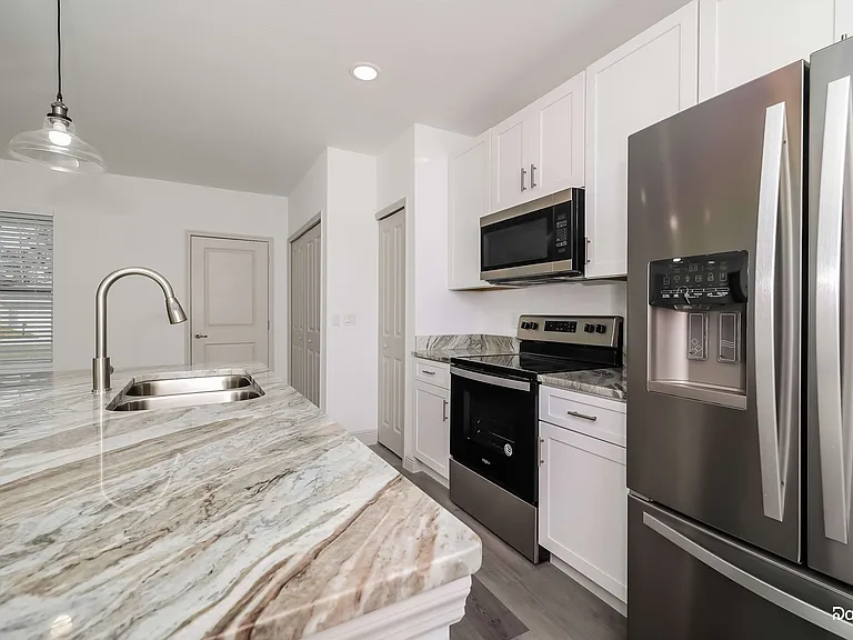 1637 Sail Dr — Photo 5