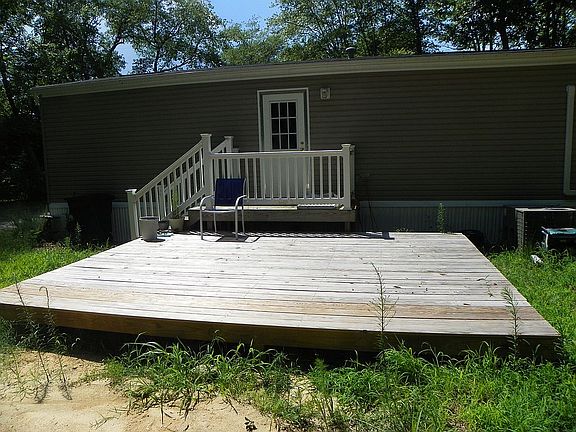 3rd image of 34437 Central Ave