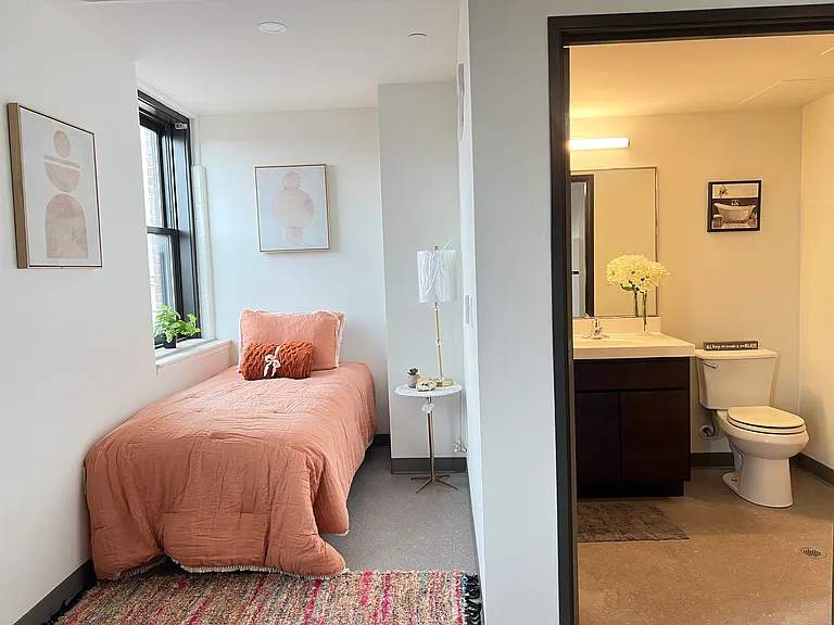Historic 10th Street Residences — Photo 18