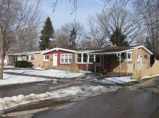 1210 N Fairview Ave, Lansing, MI 48912