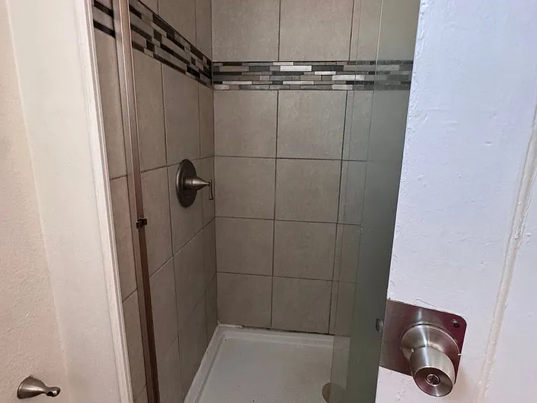 Rio Linda — Photo 26