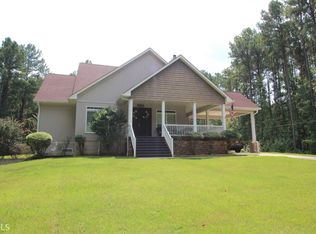 565 Haynie Rd, Moreland, GA 30259
