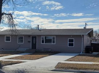 321 16th Ave NE, Jamestown, ND 58401