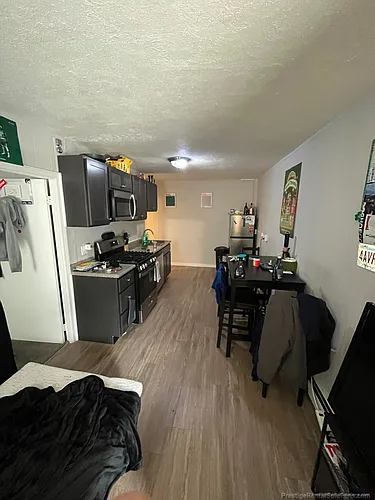 2 Woodlawn St #2L Photo 1