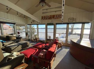 10207 278th Ave, Trevor, WI 53179