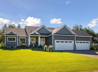 15435 Staples St, Ham Lake, MN 55304