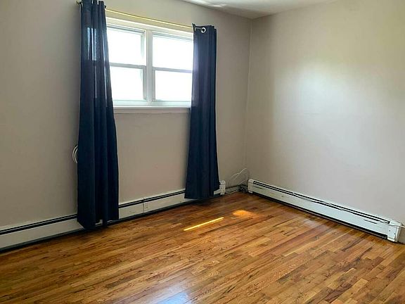 5th image of 24-15 36th St #3A