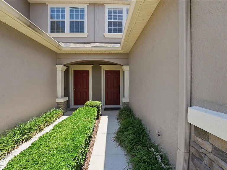 5427 Leighton Ln — Photo 2
