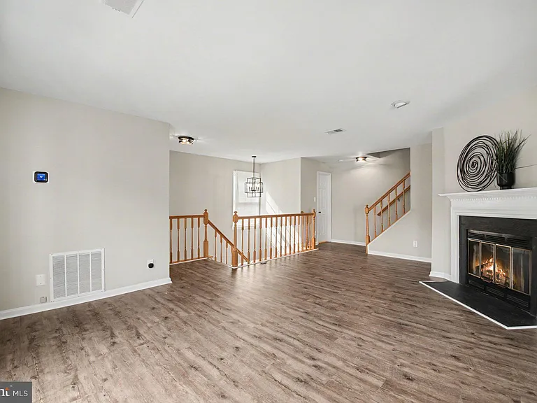 12554 Kempston Ln — Photo 7