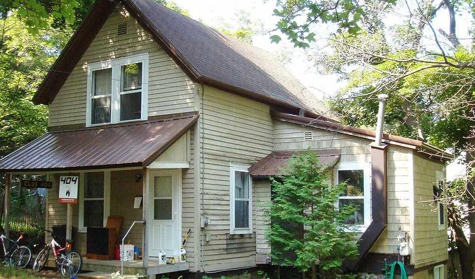 1st image of 404 Quincy St