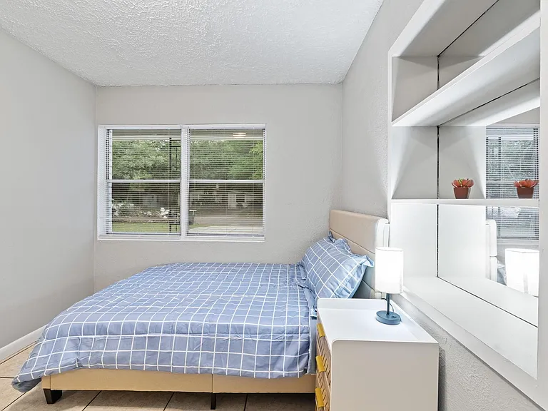 4731 W Castlewood Dr — Photo 18