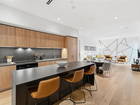 1030 N Kings Rd Unit 405, West Hollywood, CA 90069