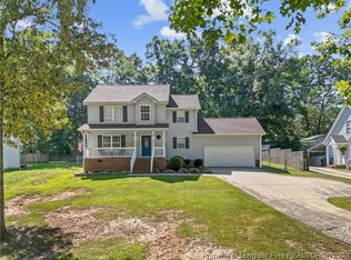 2313 Grassmere Ct, Sanford, NC 27330