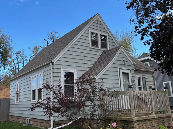 328 Oak St, Menasha, WI 54952