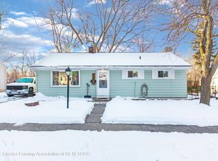 147 W Howe Ave, Lansing, MI 48906