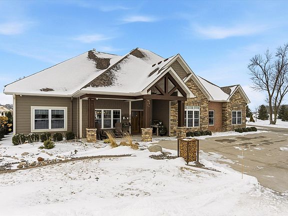 4th image of 23915 Territorial Rd