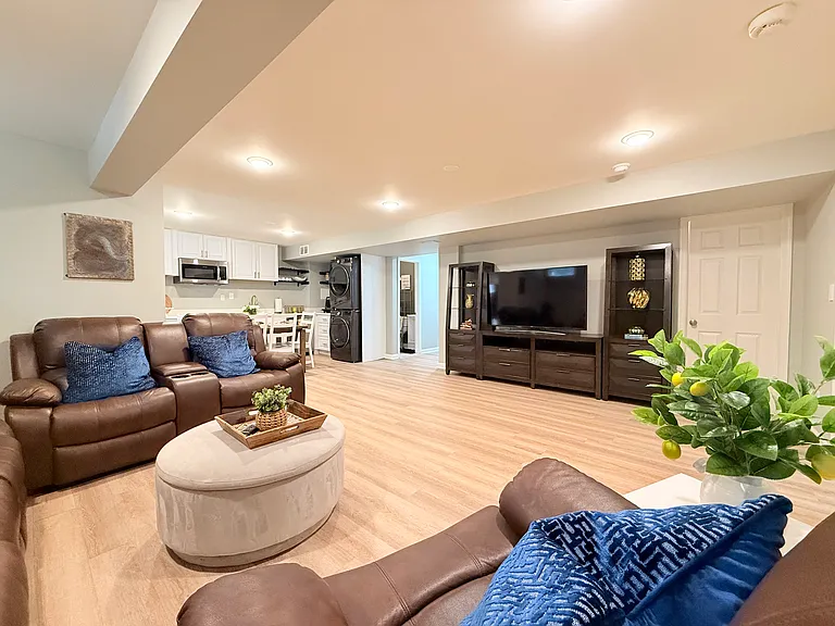 12088 Maidenhair Dr — Photo 17
