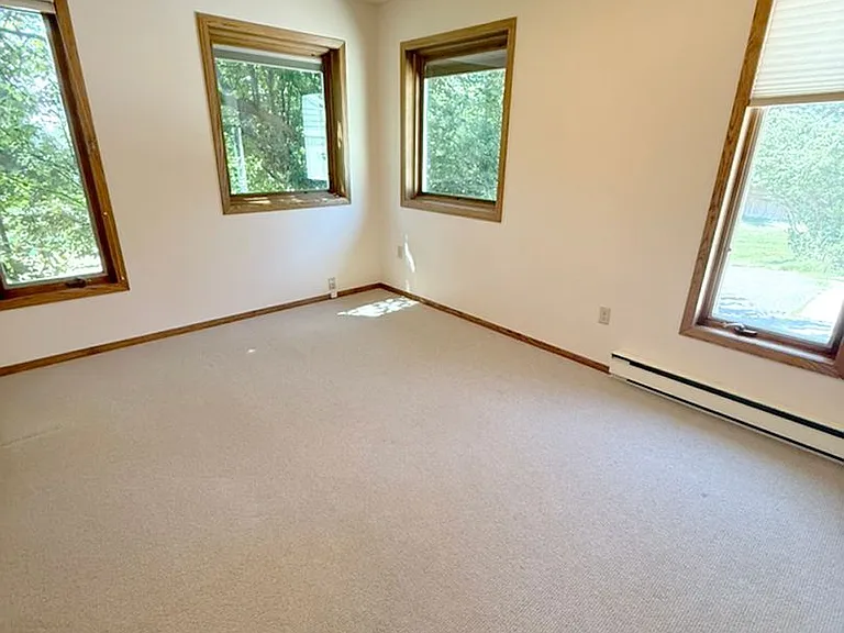4432 Annette Park Dr — Photo 32